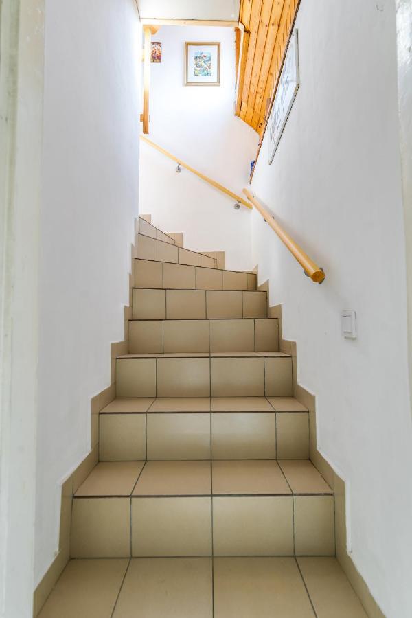 Hegyszeli Haz Apartment *